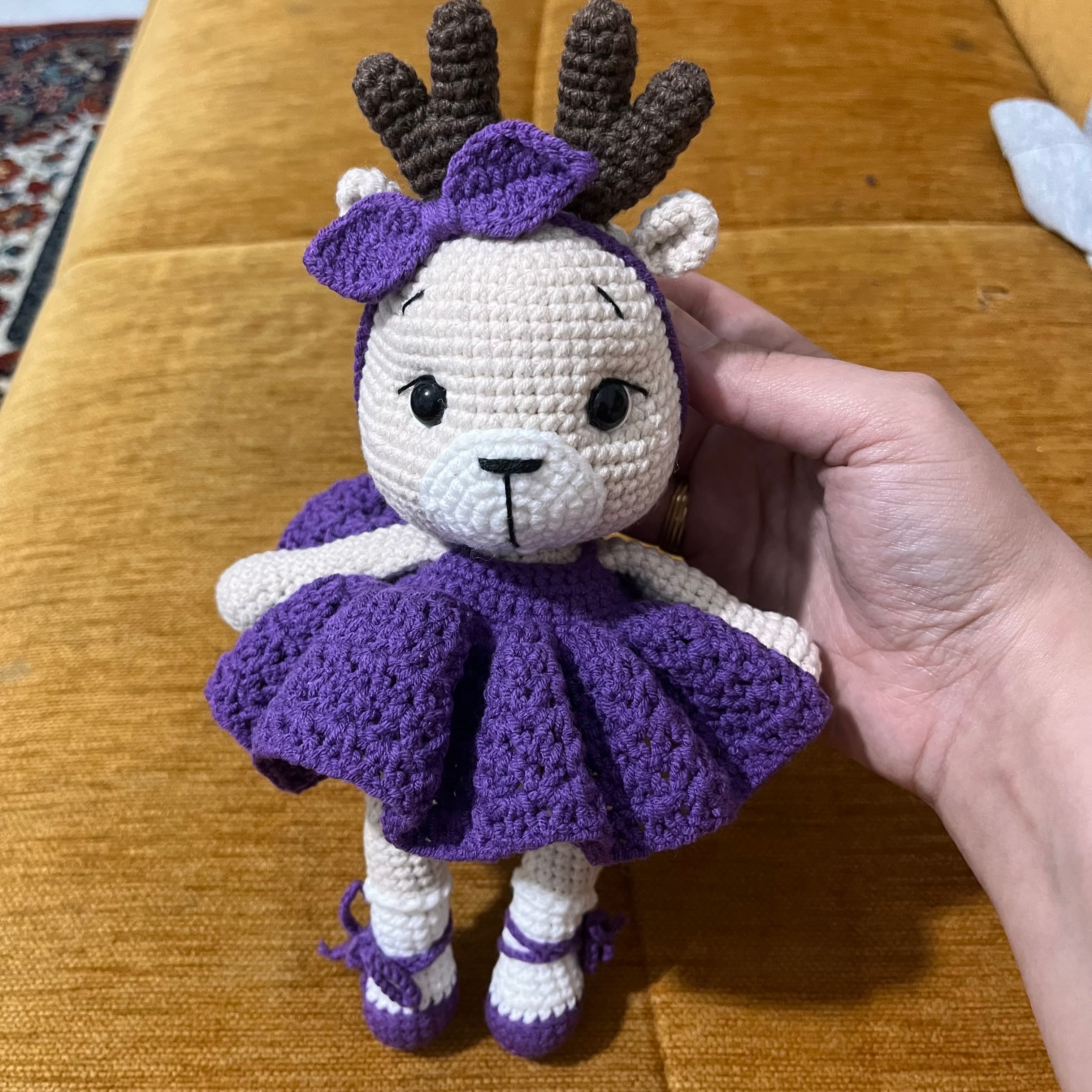 Amigurumi Mor Elbiseli Geyik Oyuncak 🦌💜 thumbnail 2