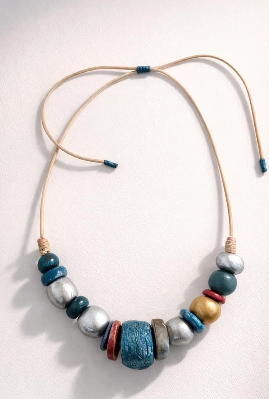 Stone Beads: İlkel Formlar, Modern Işıltı & El Yapımı Seramik Kolye thumbnail 2