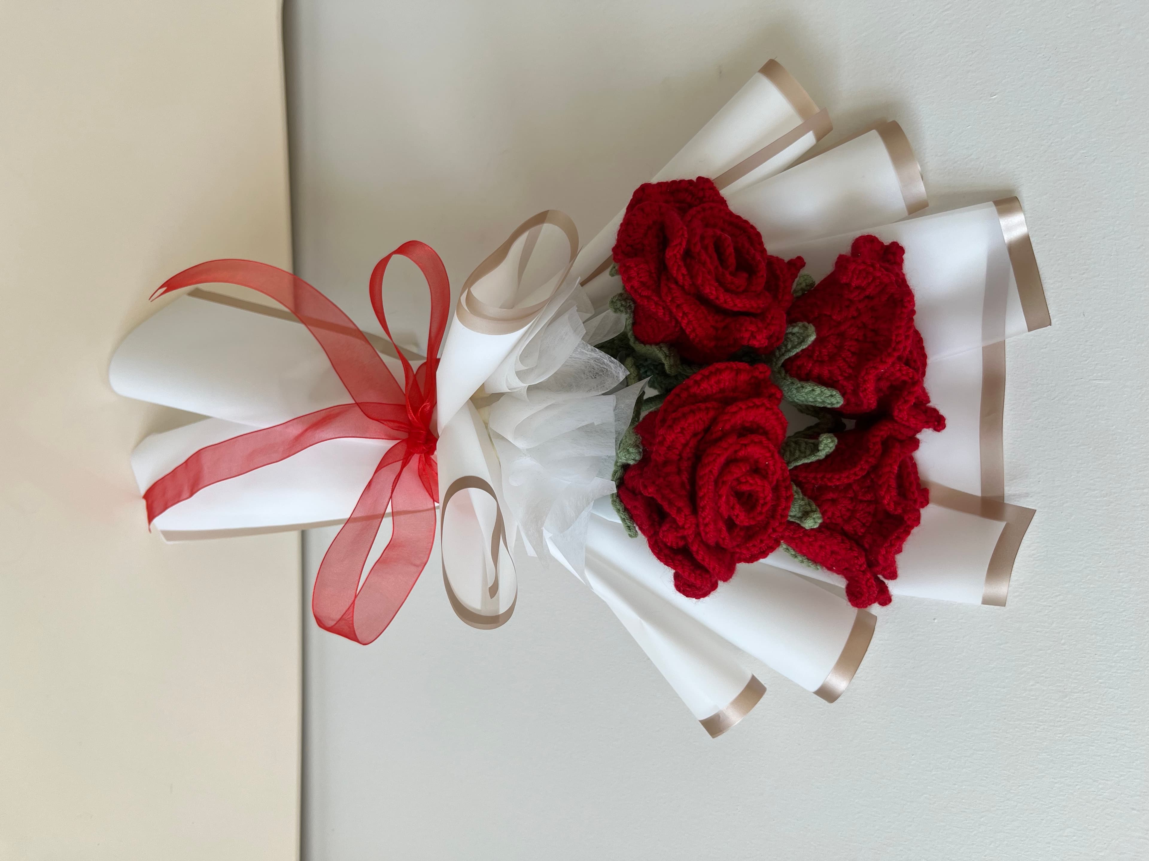 Solmaz Gül Buketi Amigurumi 