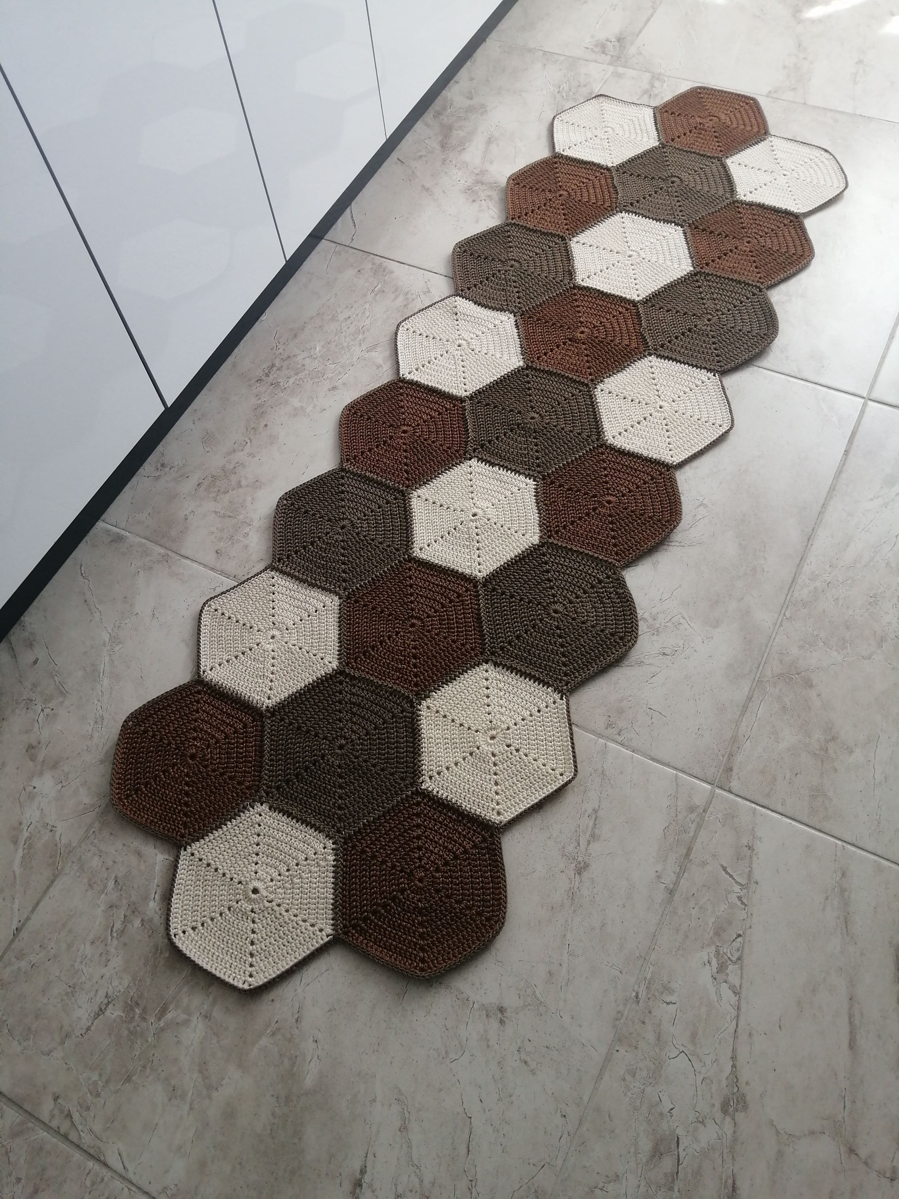 El Yapımı Örgü Kilim 